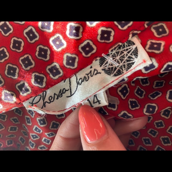 Vintage pointed collar/fun patterned button up great shape well made designer - Picture 6 of 6